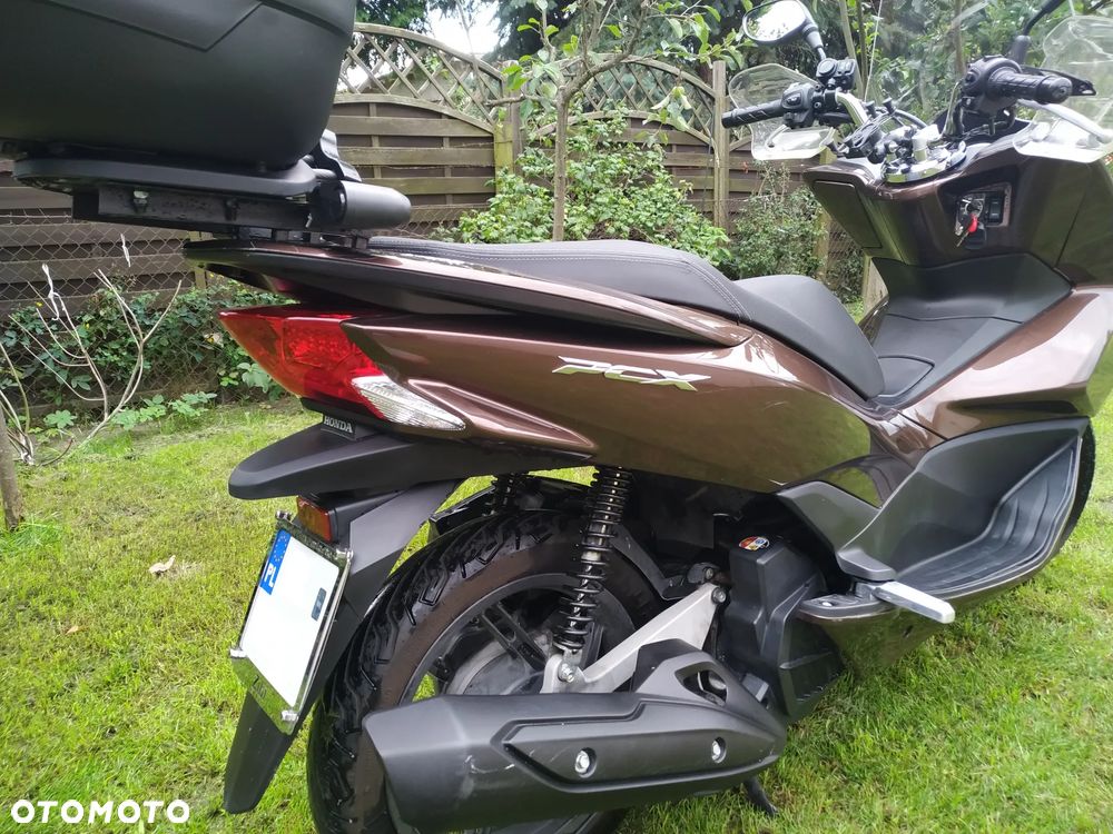 Honda PCX - 9