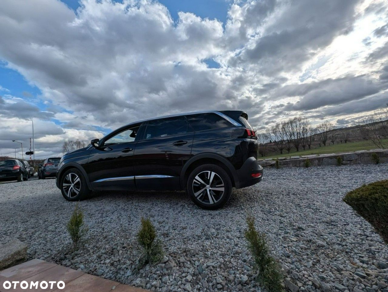 Peugeot 5008 - 10