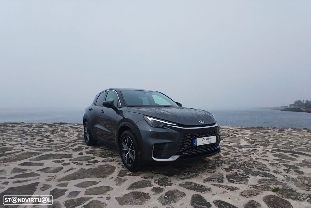 Lexus LBX Emotion - 16