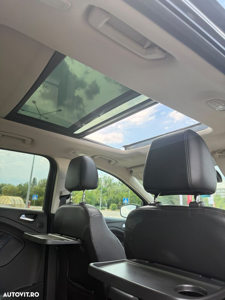 Ford Kuga 1.6 EcoBoost Aut. 4WD Titanium - 12