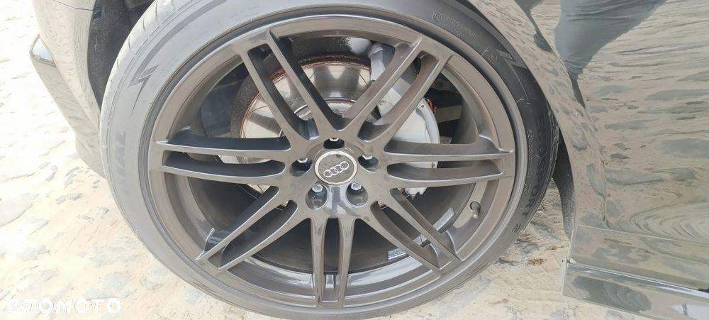 Audi A6 Avant 2.0 TDI Ultra S tronic - 26