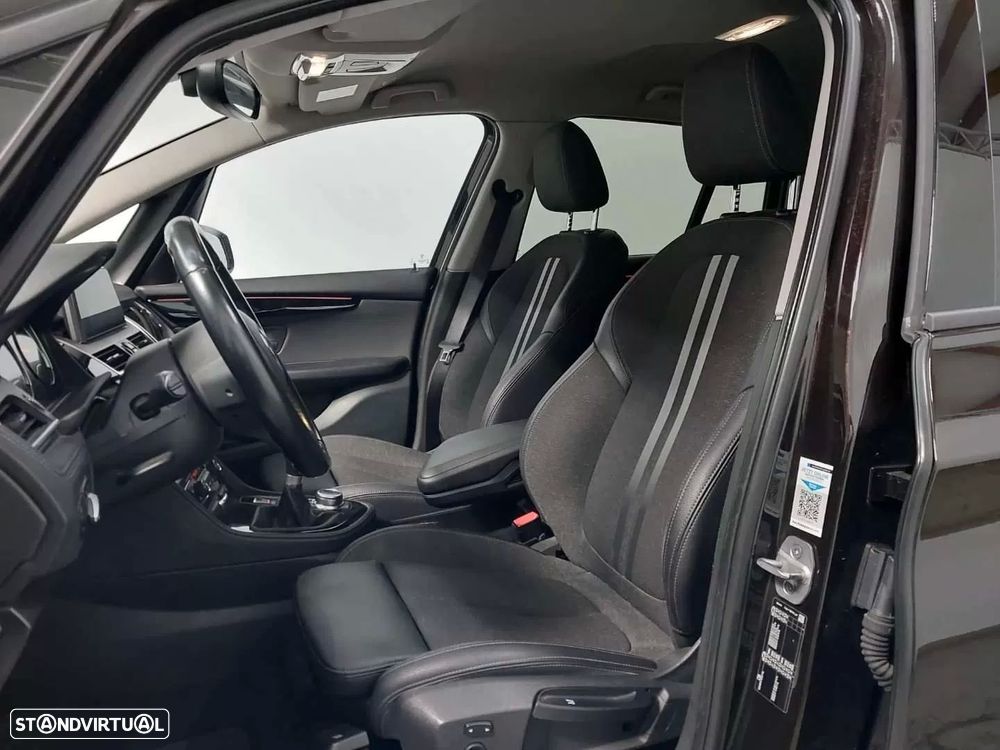 BMW 218 Gran Tourer i 7L Line Sport - 7