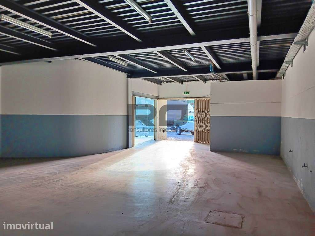 Espaço multifuncional junto ao Aeroporto - Grande imagem: 4/7