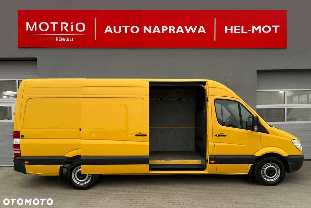 Mercedes-Benz Sprinter W906 - 11