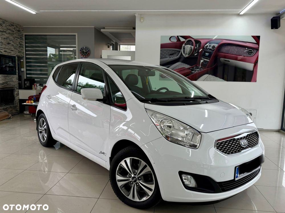 Kia Venga - 29