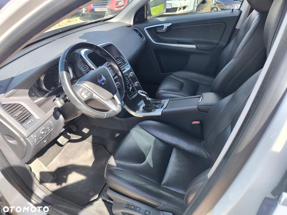 Volvo XC 60 - 19