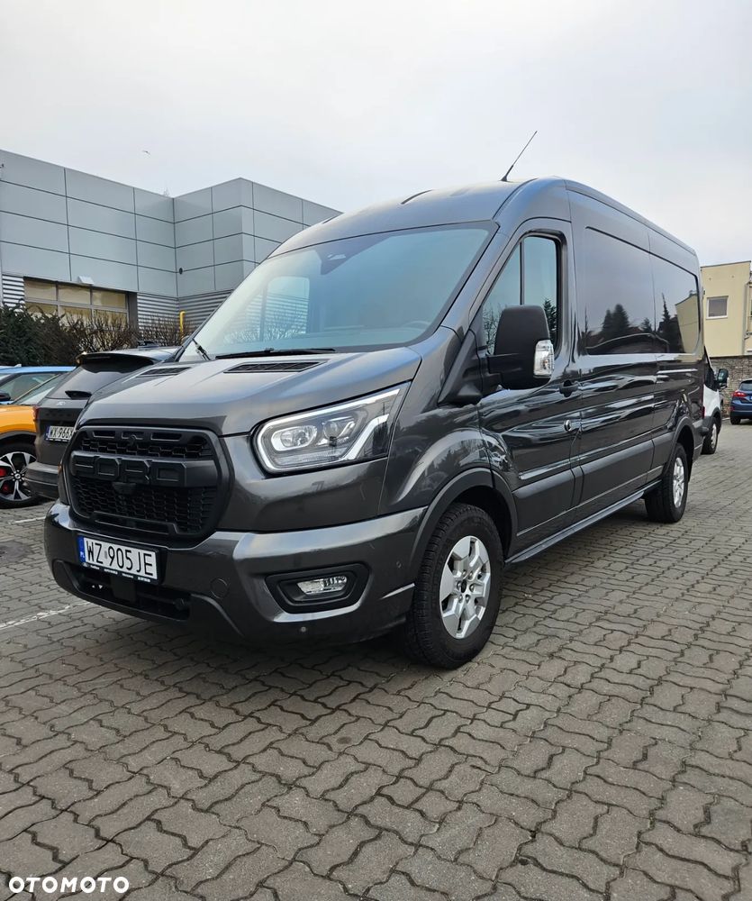 Ford Transit - 1
