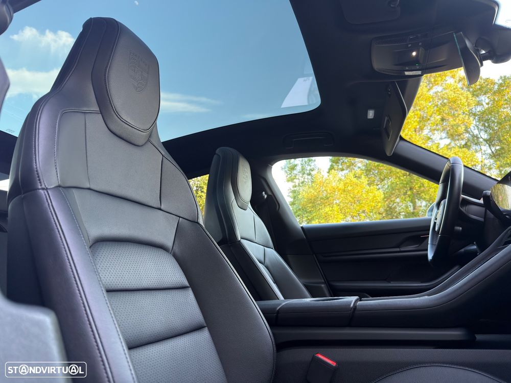Porsche Taycan Standard - 42