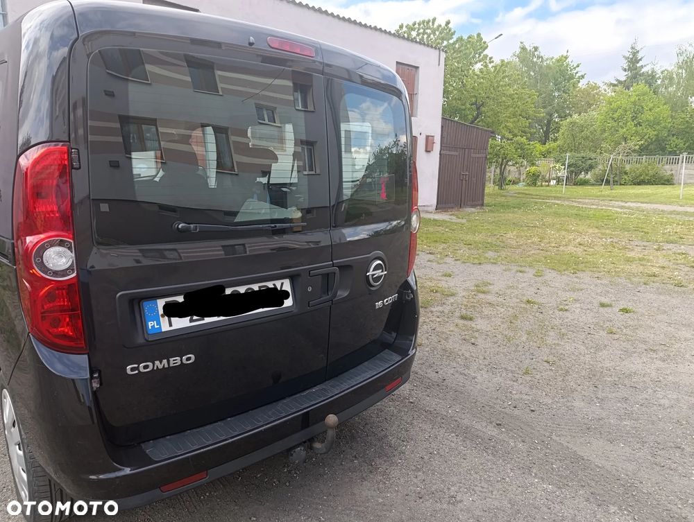 Opel Combo 1.6 CDTI Cosmo - 8