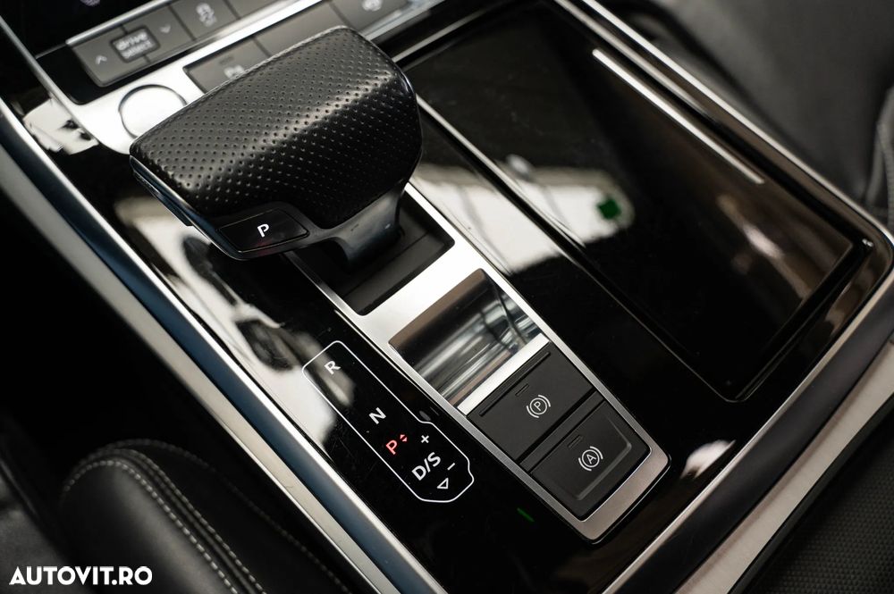 Audi Q8 50 TDI quattro Tiptronic - 15