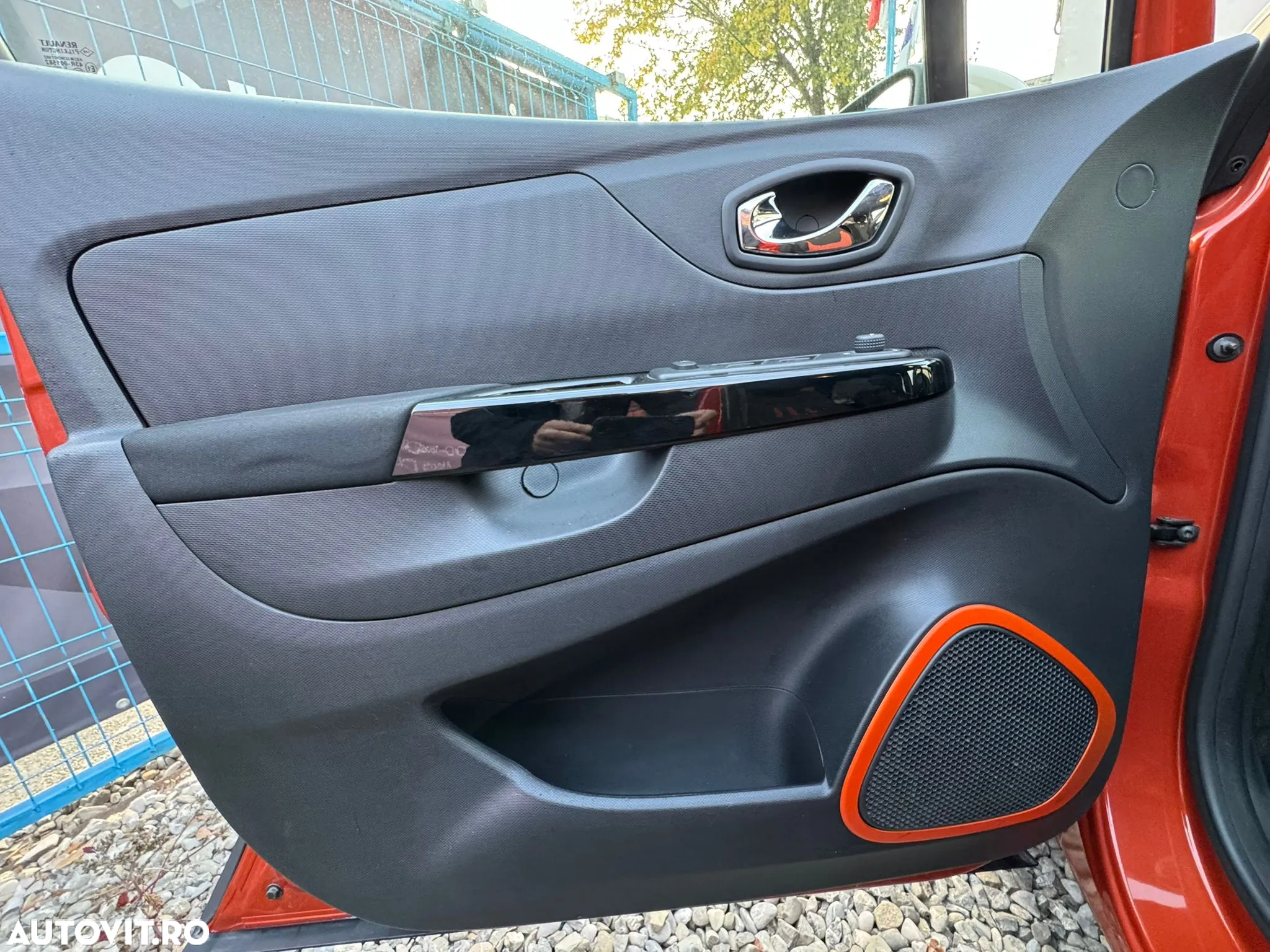 Renault Captur (ENERGY) dCi 90 EDC INTENS - 13