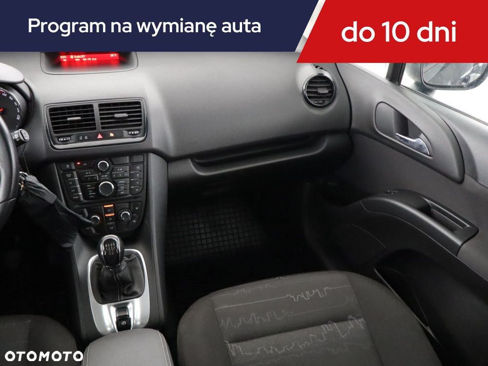 Opel Meriva - 10