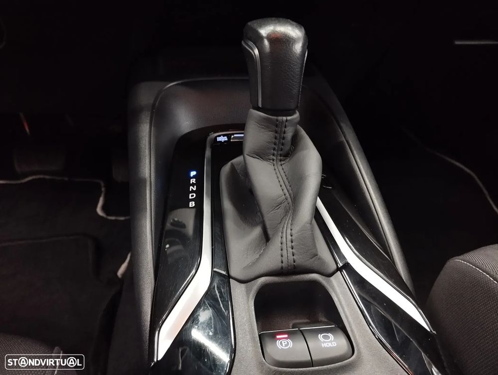 Toyota Corolla 1.8 Hybrid Comfort - 31