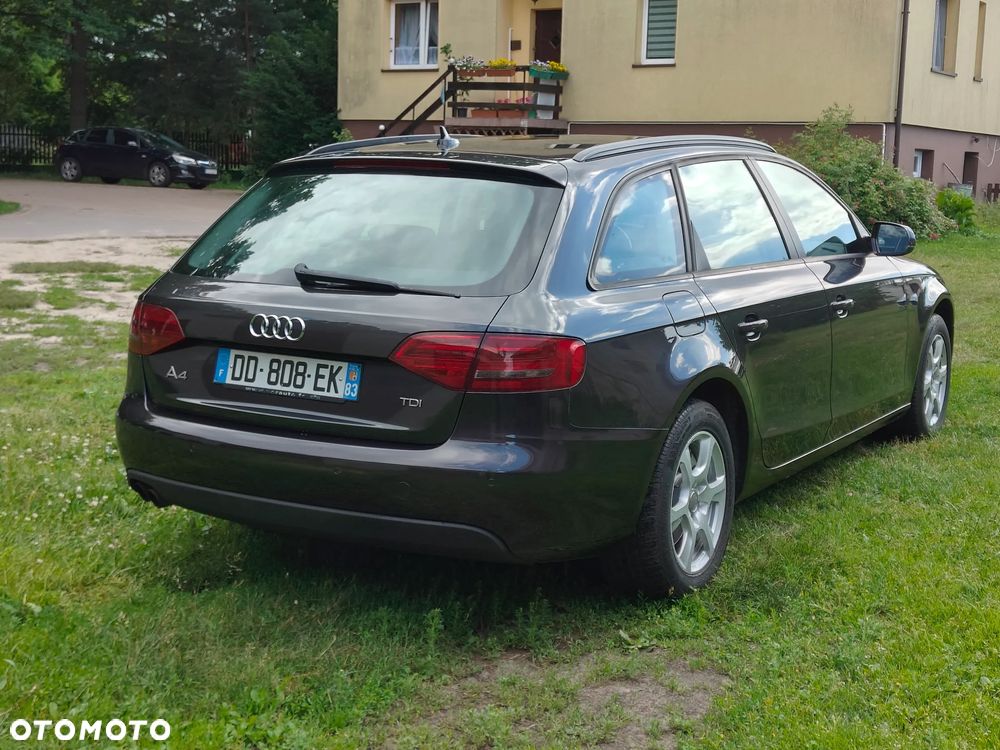 Audi A4 Avant 2.0 TDI DPF Ambition - 6