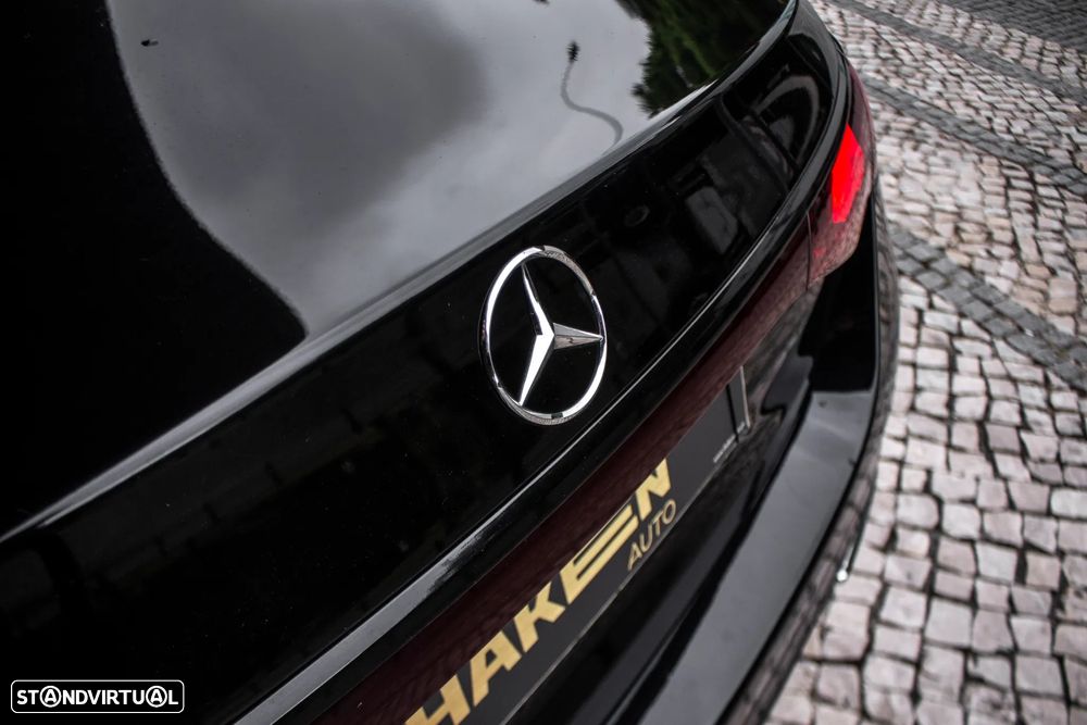 Mercedes-Benz E 220 d AMG Line - 13