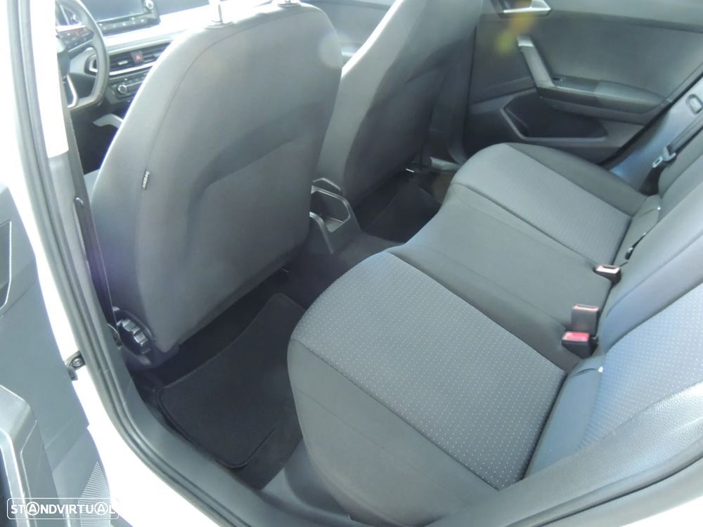 SEAT Arona - 17