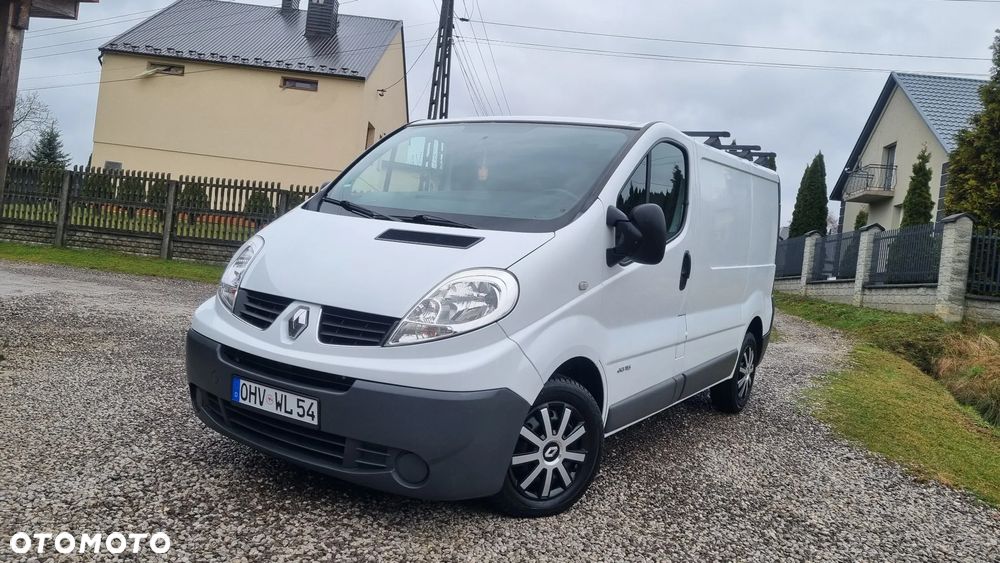 Renault Trafic - 2