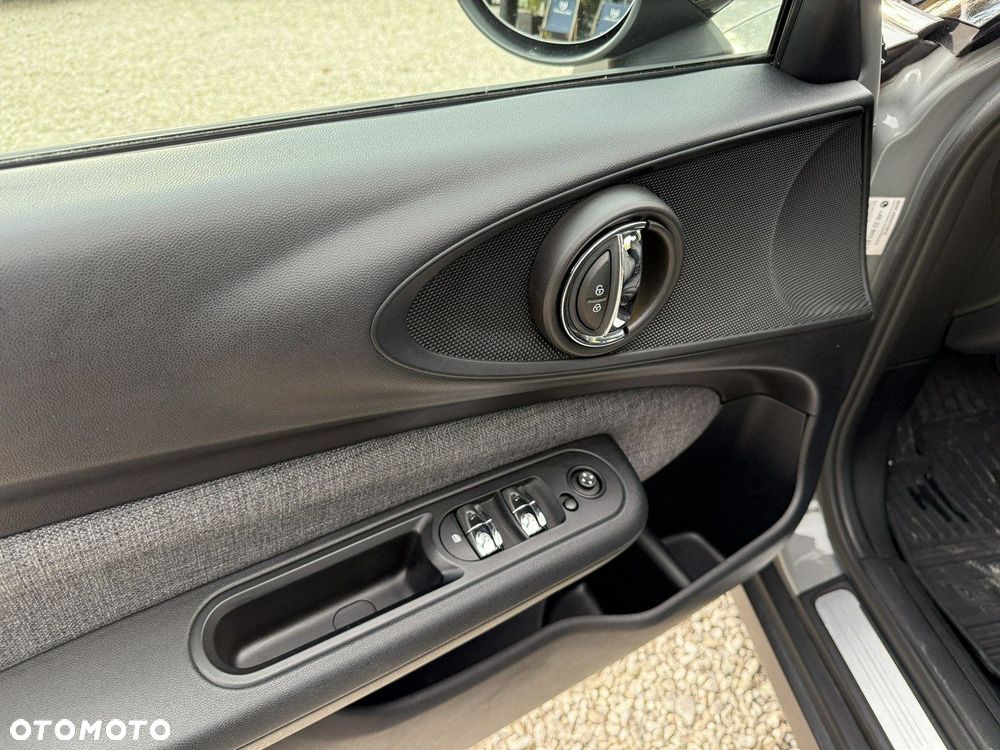 MINI Clubman Cooper - 26