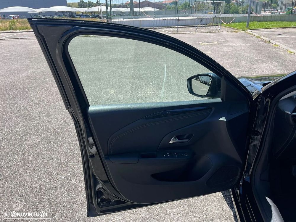 Opel Corsa 1.5 D Elegance - 17