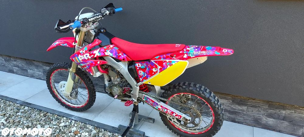 Honda CRF - 3