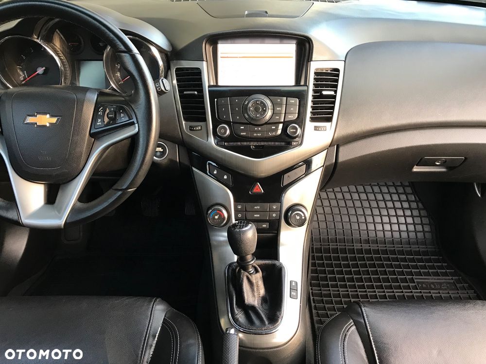 Chevrolet Cruze 1.4T LTZ - 5