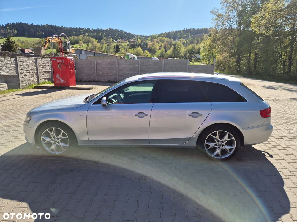 Audi A4 Avant 2.0 TDI Quattro - 11