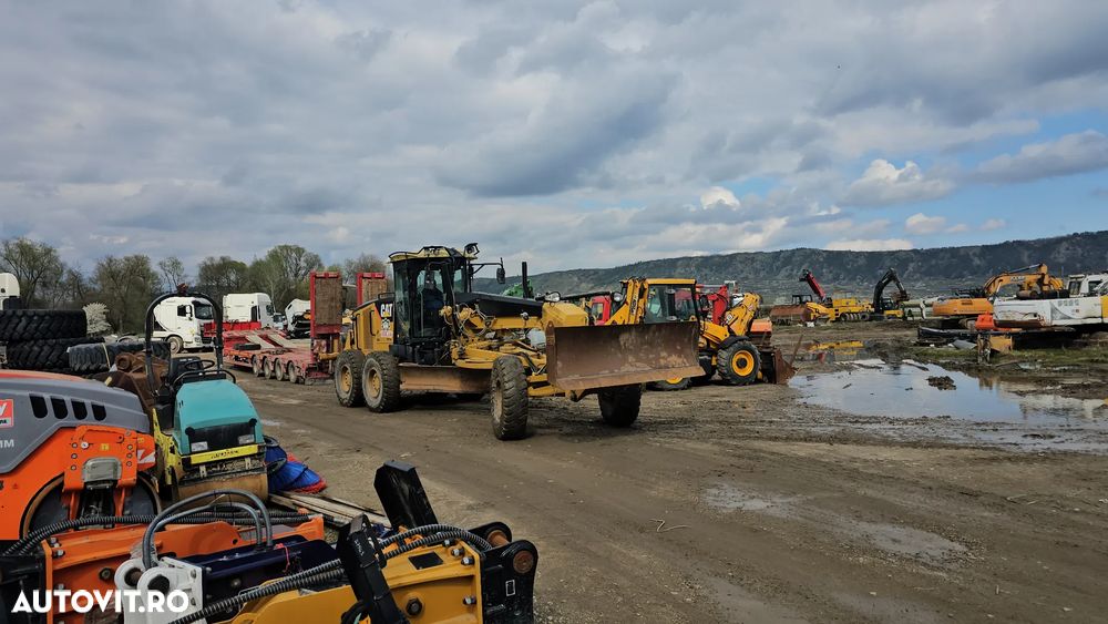 Caterpillar CAT 120 M Greder 6X4 - 8