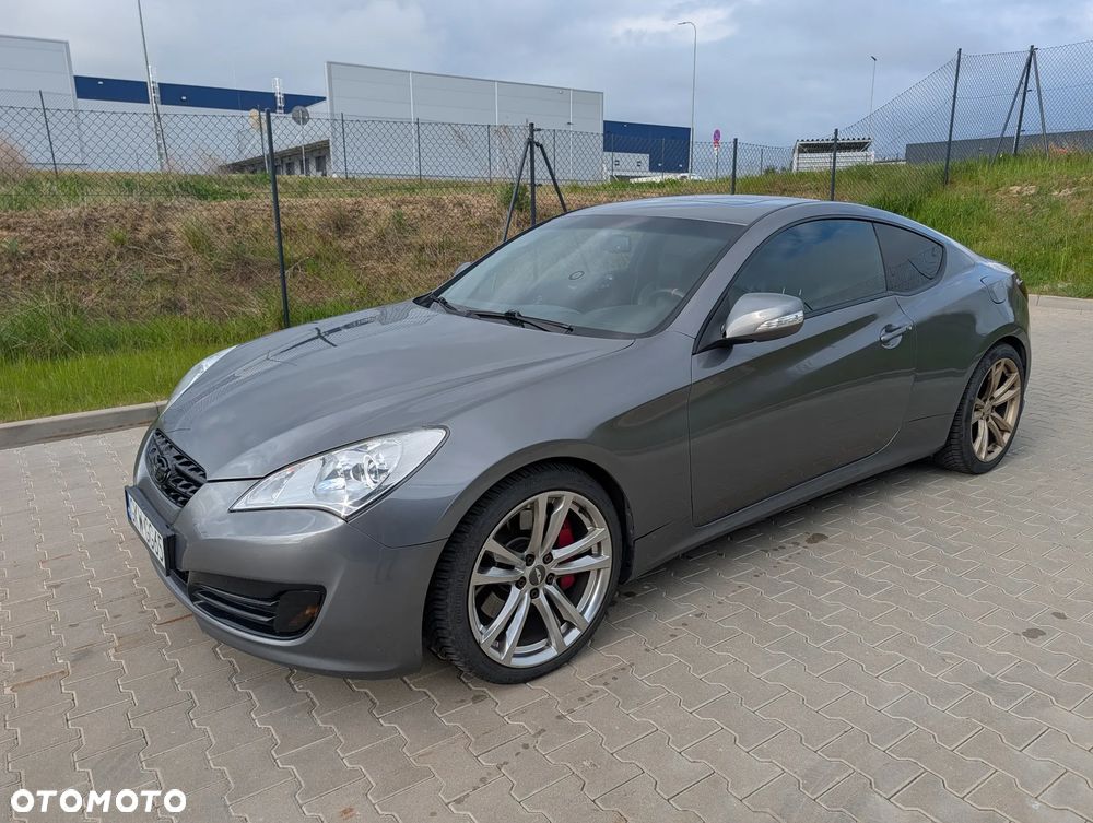 Hyundai Genesis Coupe 3.8 V6 Automatik - 21