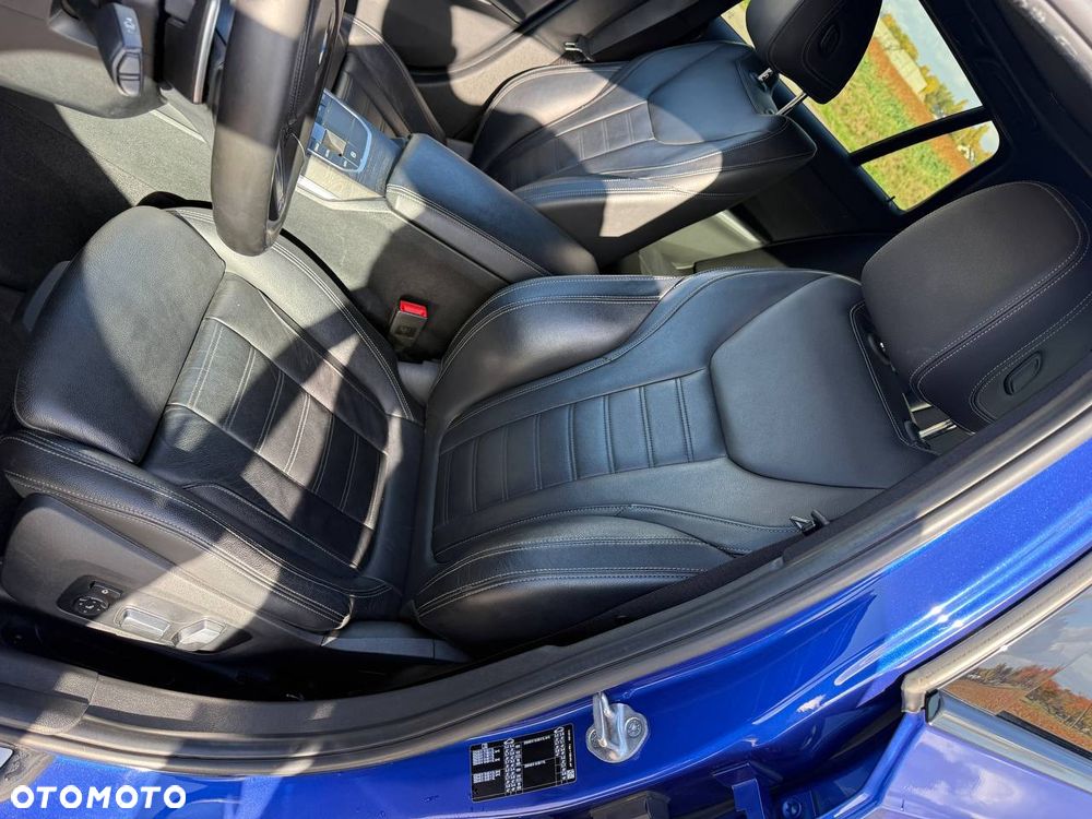 BMW Seria 3 320d M Sport Shadow sport - 38