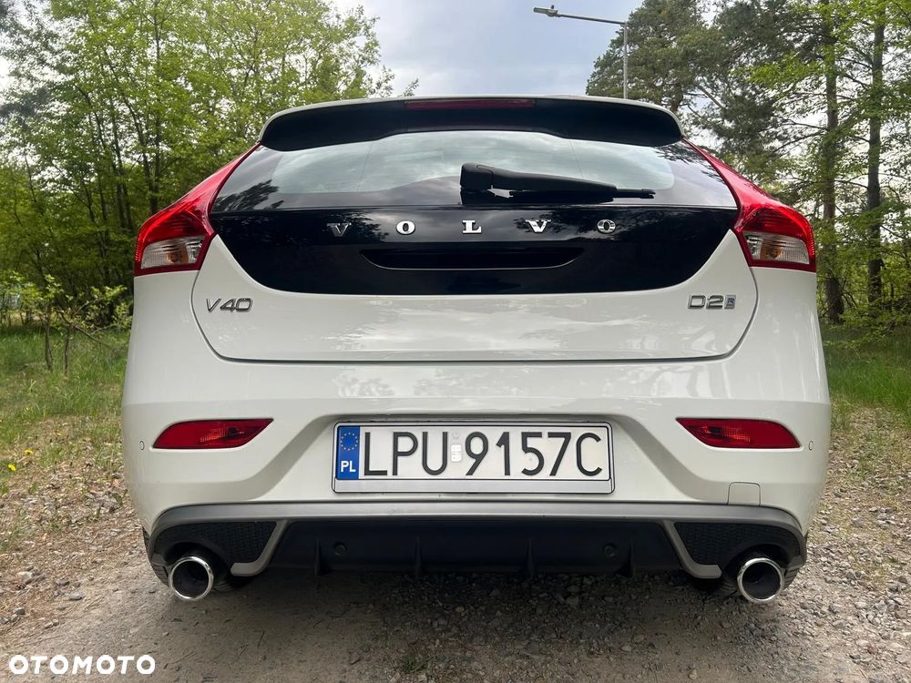 Volvo V40 D2 RDesign - 24
