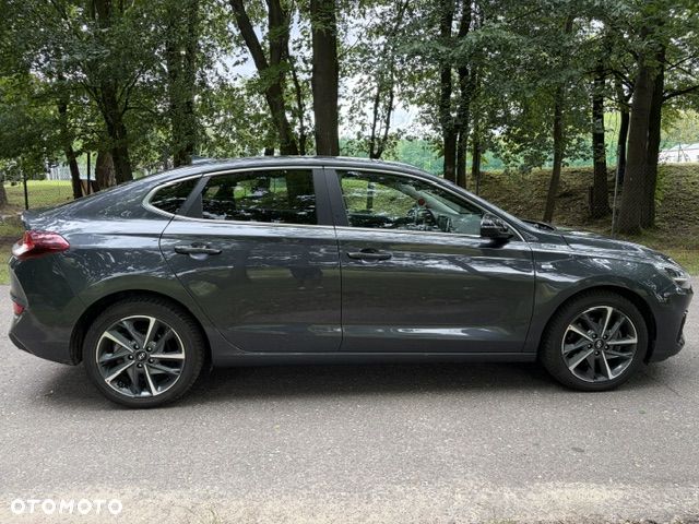 Hyundai i30 1.5 T-GDI 48V Executive - 15