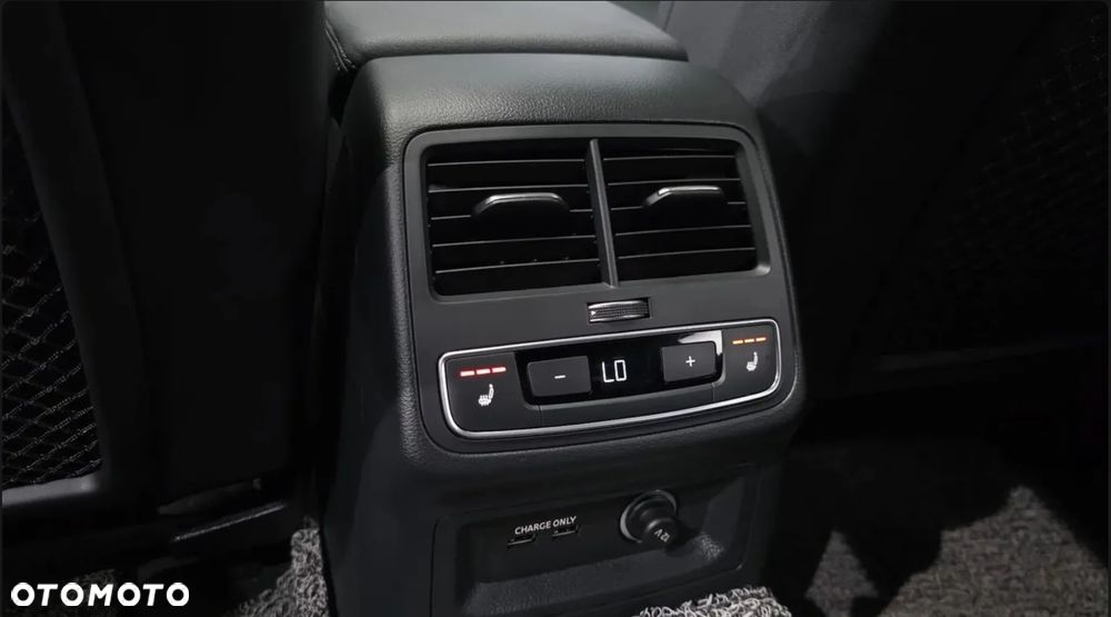 Audi A4 Limousine 40 TFSI Sport S tronic - 11