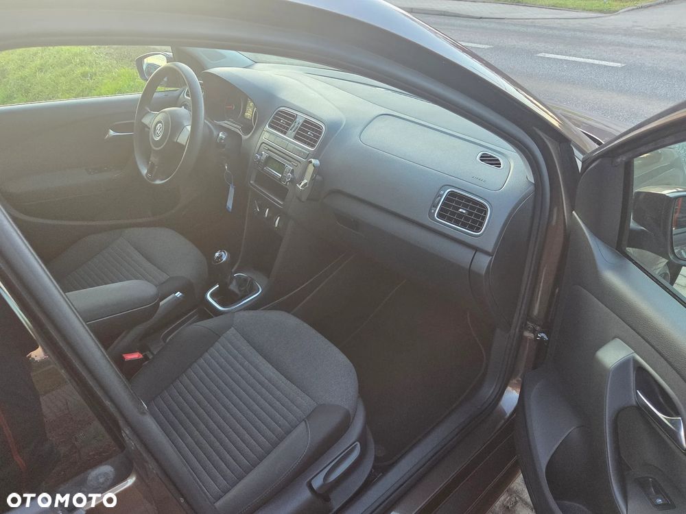 Volkswagen Polo 1.2 Team - 11