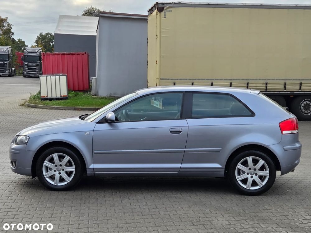 Audi A3 1.6 Ambition - 2