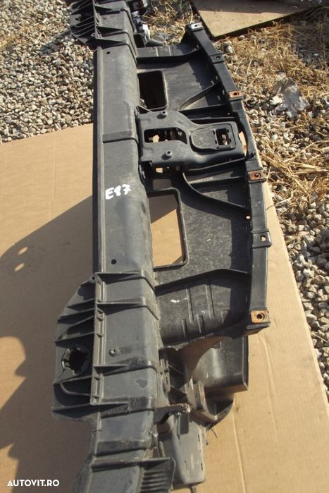 Tregher BMW Seria 1 E87 armatura bara fata BMW E87 calandru dezmembrez - 2