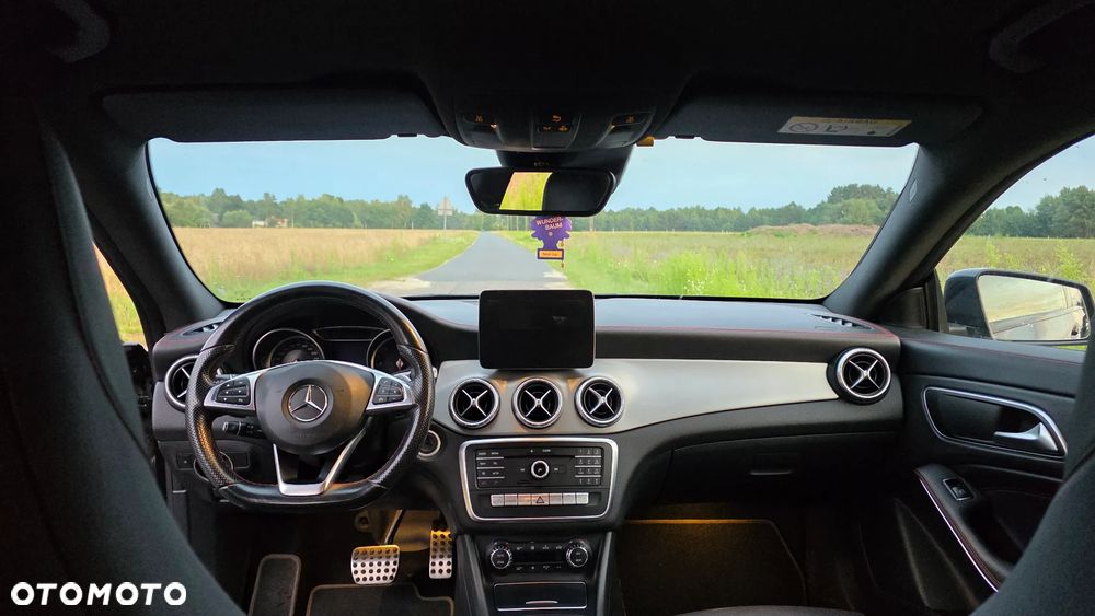 Mercedes-Benz CLA 220 d 7G-DCT - 9
