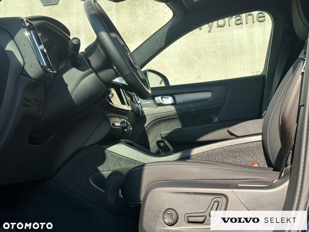 Volvo XC 40 - 21