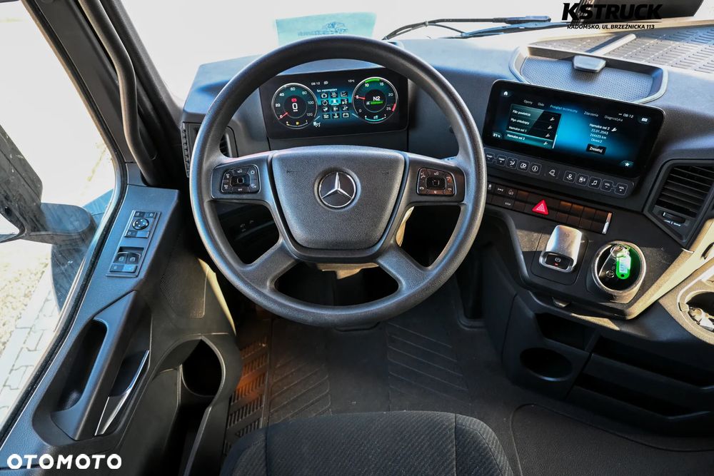 Mercedes-Benz Actros L - 36