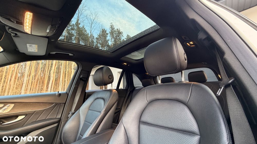 Mercedes-Benz GLC 300 4Matic 9G-TRONIC AMG Line Plus - 6