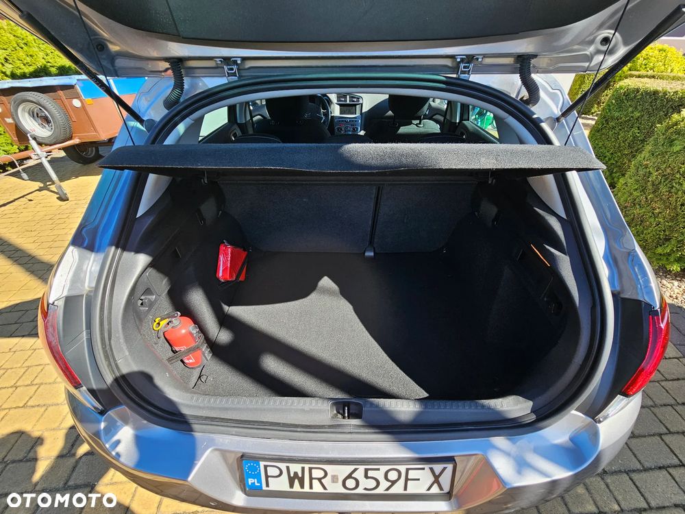 Citroën C4 BlueHDi 120 Stop&Start EAT6 Selection - 17