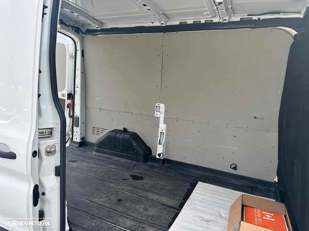 Ford TRANSIT - 9