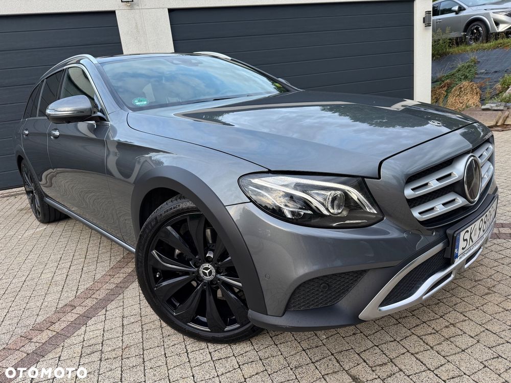 Mercedes-Benz Klasa E 220 d 4Matic T All-Terrain 9G-TRONIC Exclusive - 3