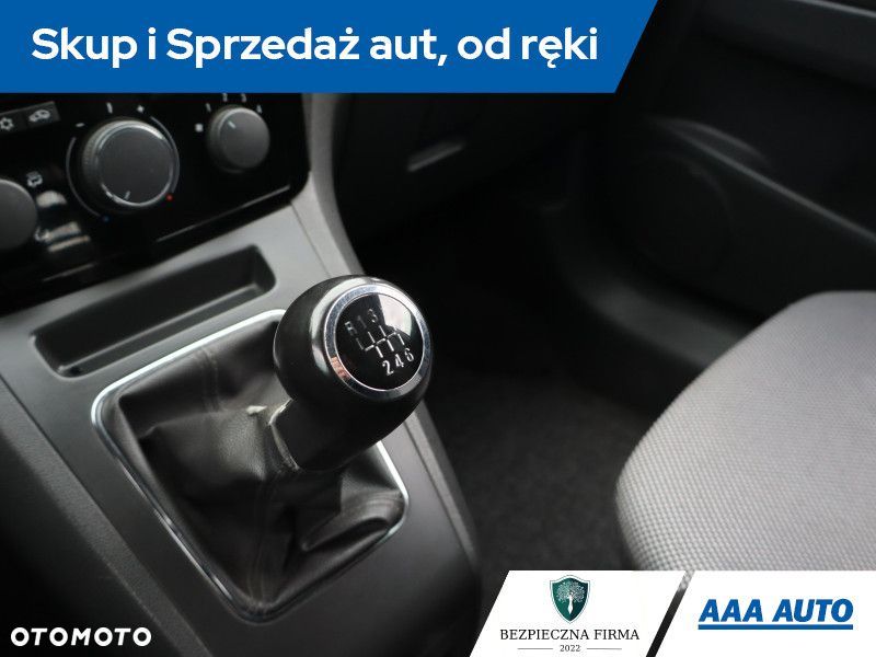Opel Zafira - 15