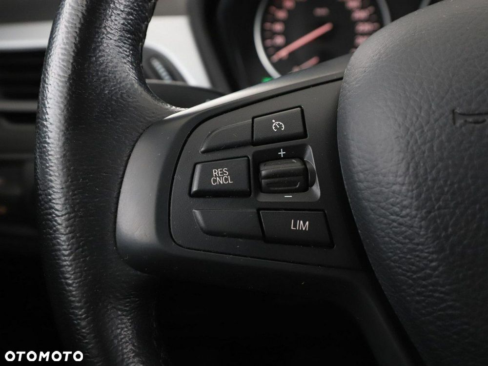 BMW X1 xDrive18d Advantage - 31