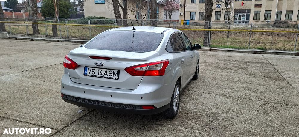 Ford Focus 1.6 TDCi DPF Trend - 2