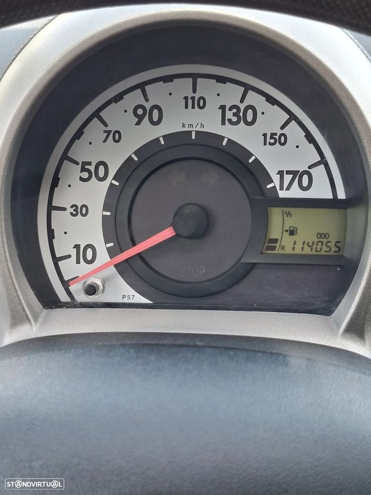 Toyota Aygo Standard - 7