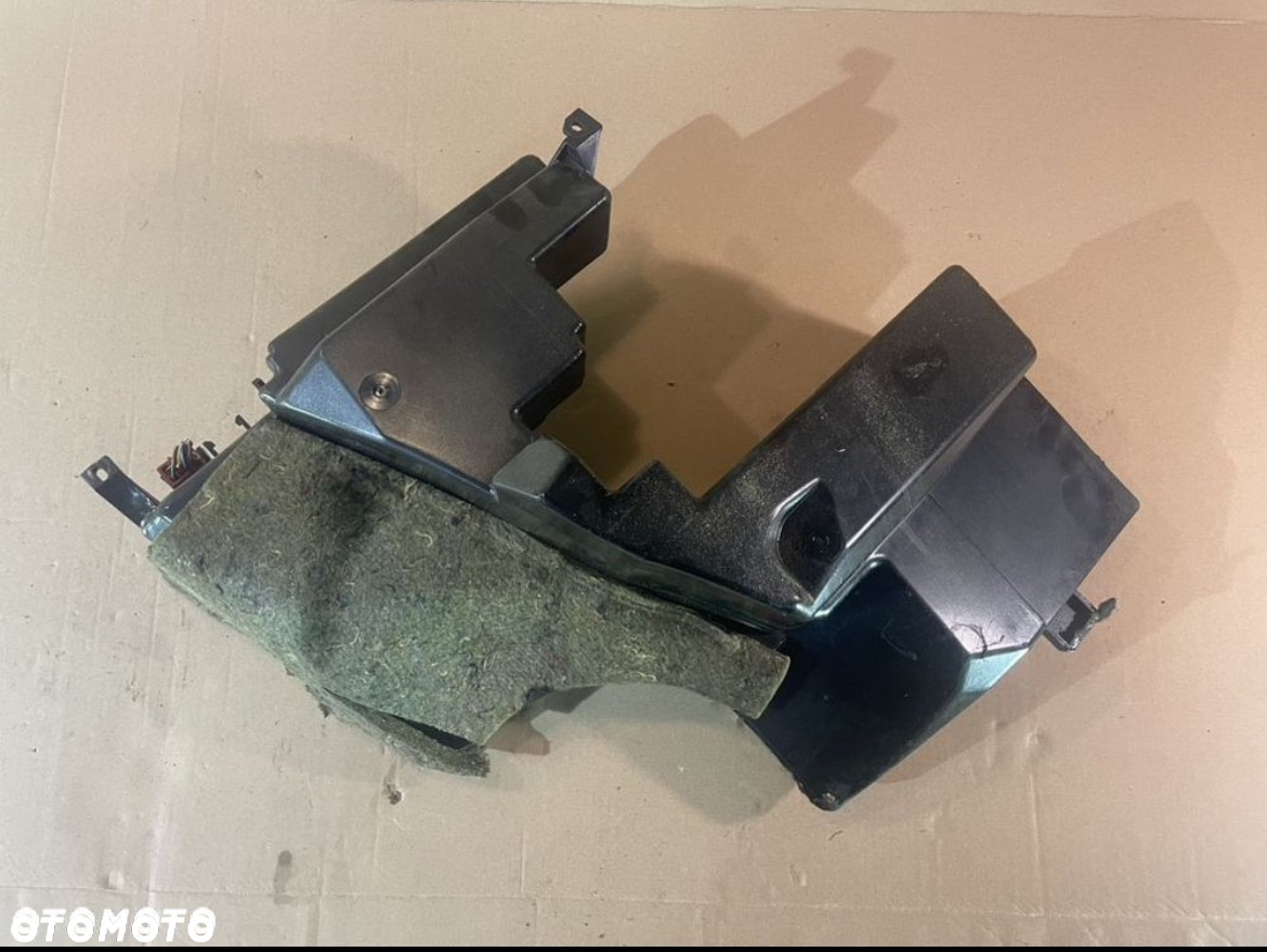 8D9035381C Subwoofer głośnik basowy audi a4 b5 - 2