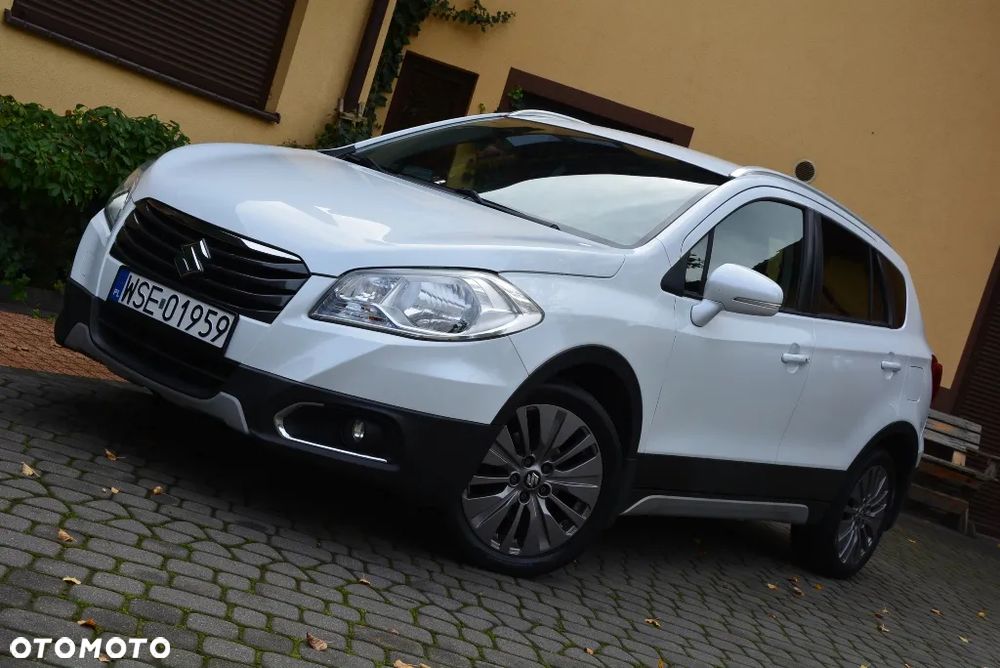 Suzuki SX4 S-Cross 1.6 Premium Plus - 17
