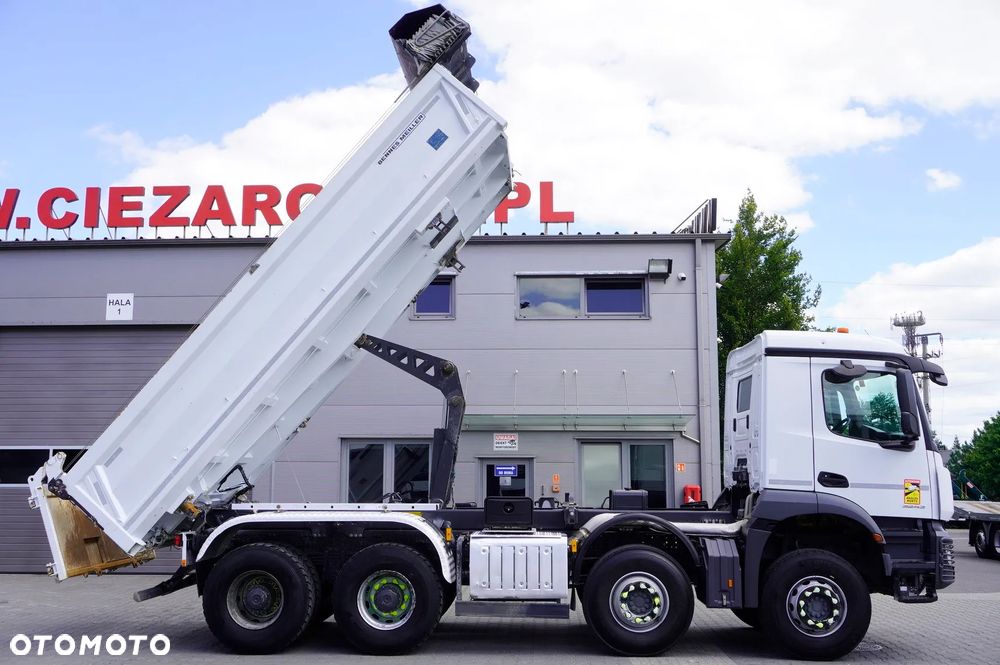 Iveco Arocs 3243 8x4 / 130 tys. km! / Wywrotka 2-stronna Meiller / hydroburta_259783 - 7