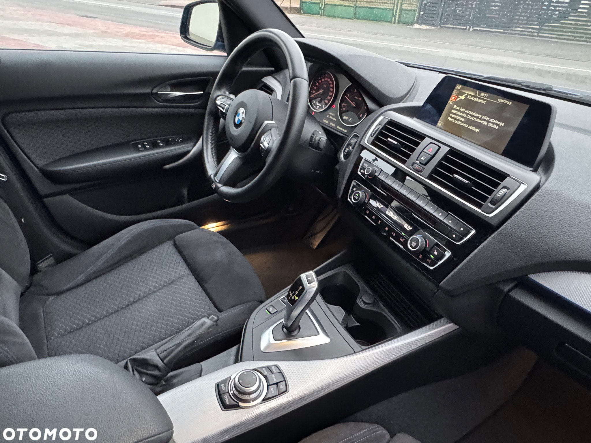 BMW Seria 1 120d xDrive M Sport - 33